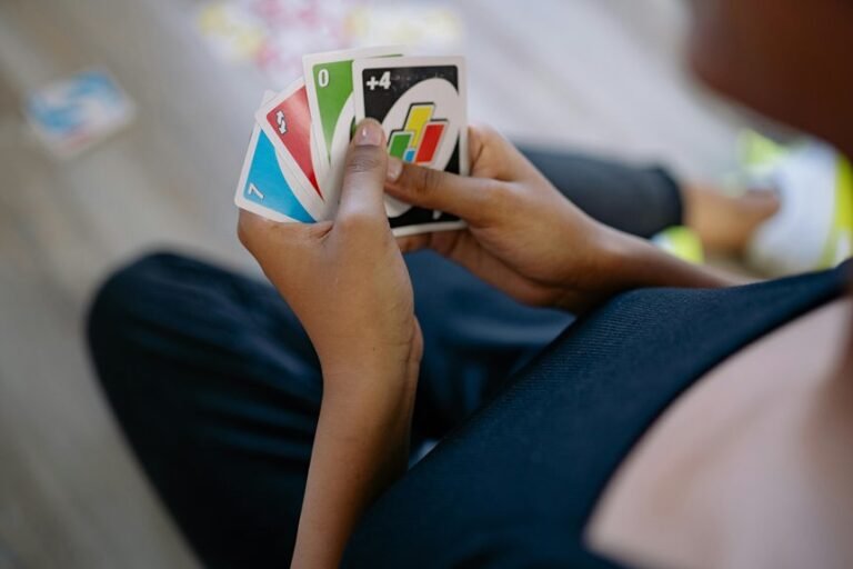 uno game strategy tips
